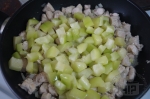 добавление кабачка к мясу